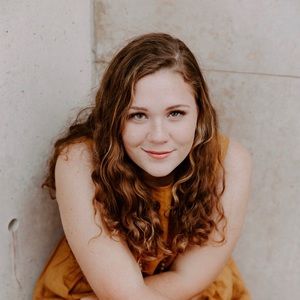 Meet your Posher, Faith